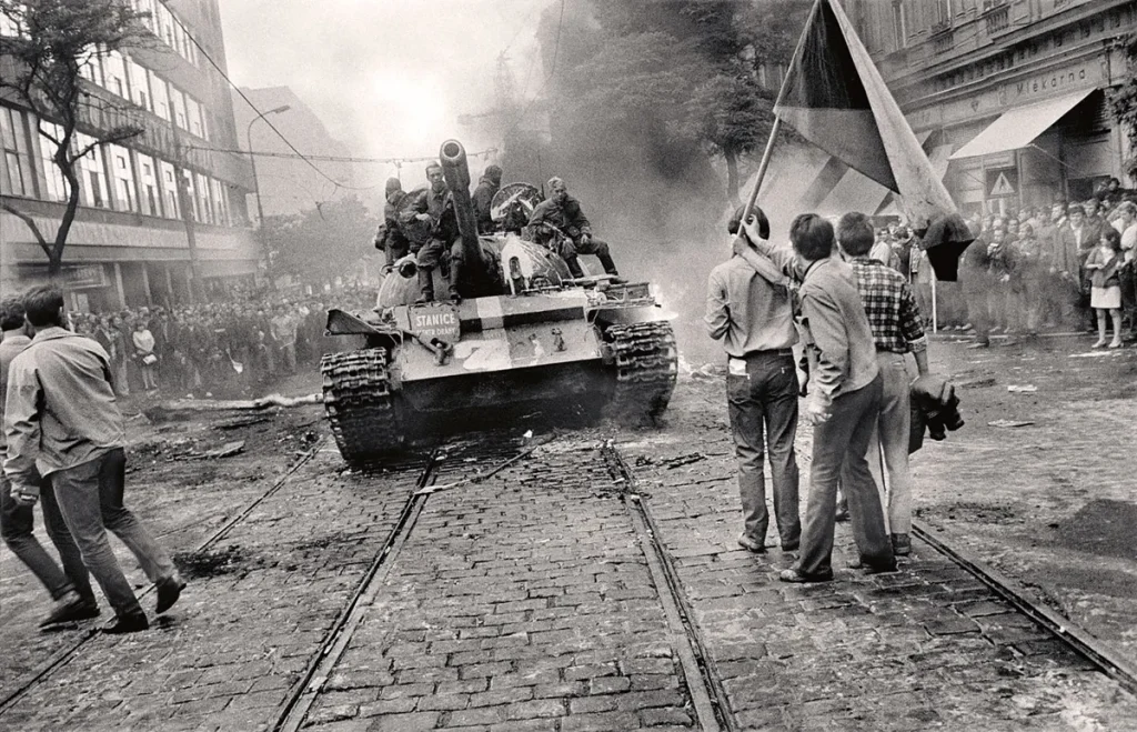 Prag 1968, när Tjeckoslovakiens frihetsdröm krossades